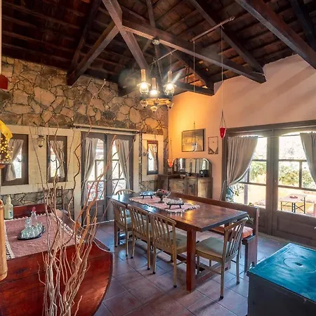 Ferienhaus Rustic Retreat *